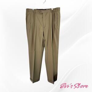 Neiman Marcus 38x31.5 Light Beige Green Mens Pleated Front Cuffed Dress Pants